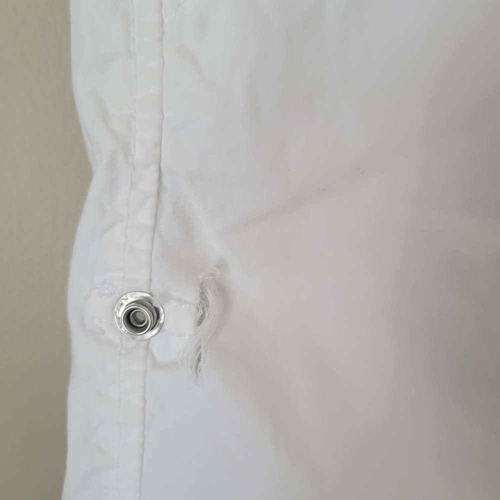 J. Crew Broken In Classic Twill Roll Up Chino Shorts White Size 10 - Picture 14 of 14